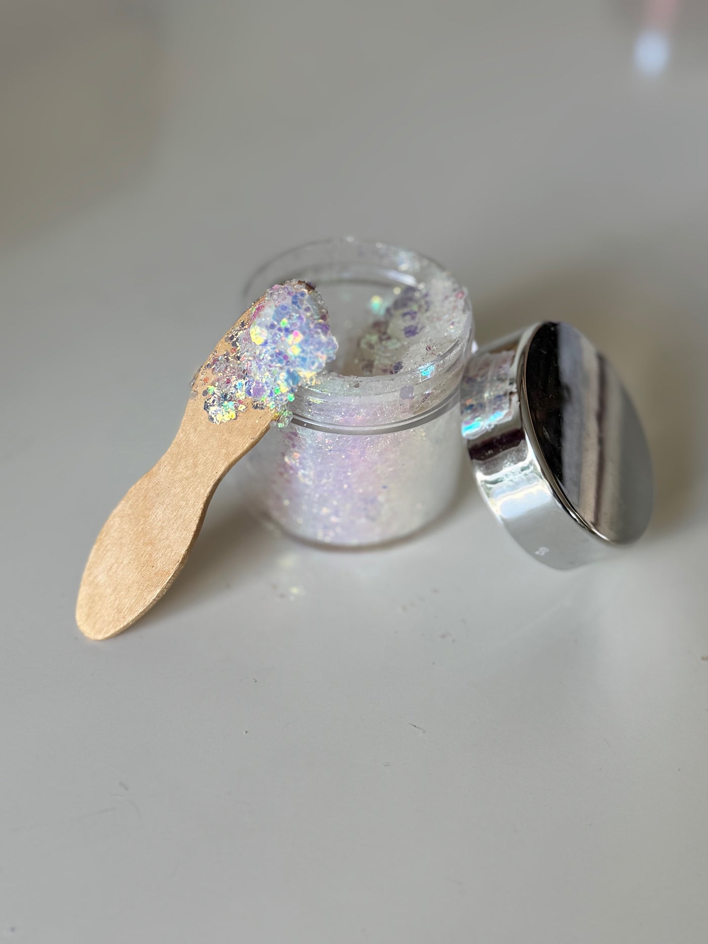 White Iridescent Body Glitter Gel